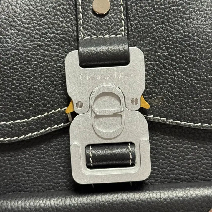 [SOLD OUT] [ OS ] 디올 CD 갤럽 그레인 슬링백 메신저백 크로스백