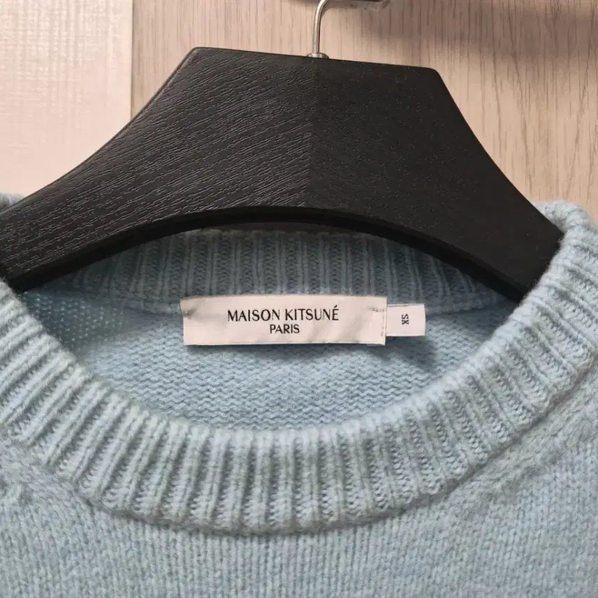 [BUNJANG] Maison Kitsune Big Fox Head Wool Sweater / 메종키츠네 빅폭스 헤드 여우 100%울 여성 스웨터 니트 아쿠아