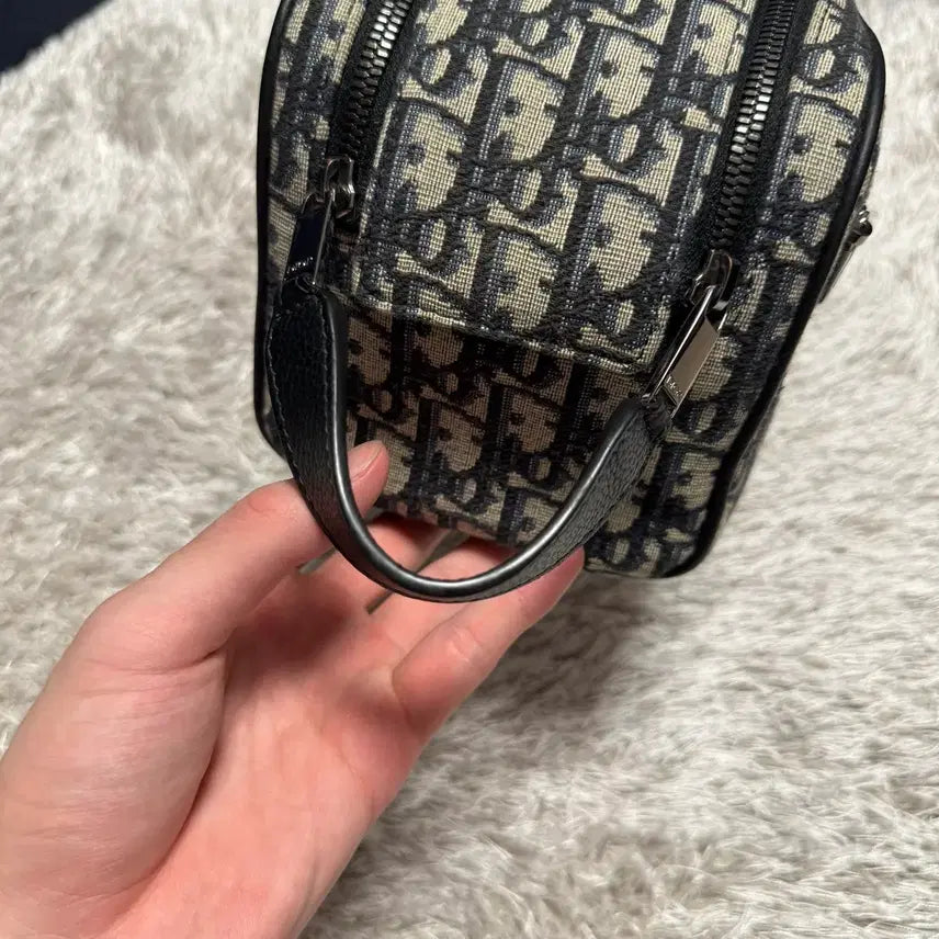 [BUNJANG] Dior Oblique Toiletries Clutch Bag Beige / [ OS ] 디올 오블리크 토일레트리 클러치백 베이지