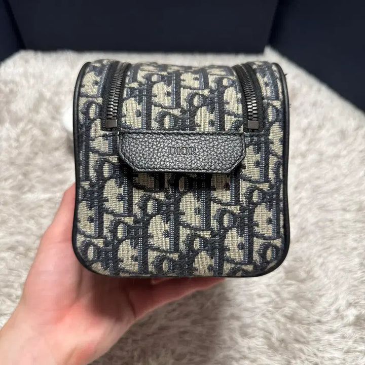 [BUNJANG] Dior Oblique Toiletries Clutch Bag Beige / [ OS ] 디올 오블리크 토일레트리 클러치백 베이지
