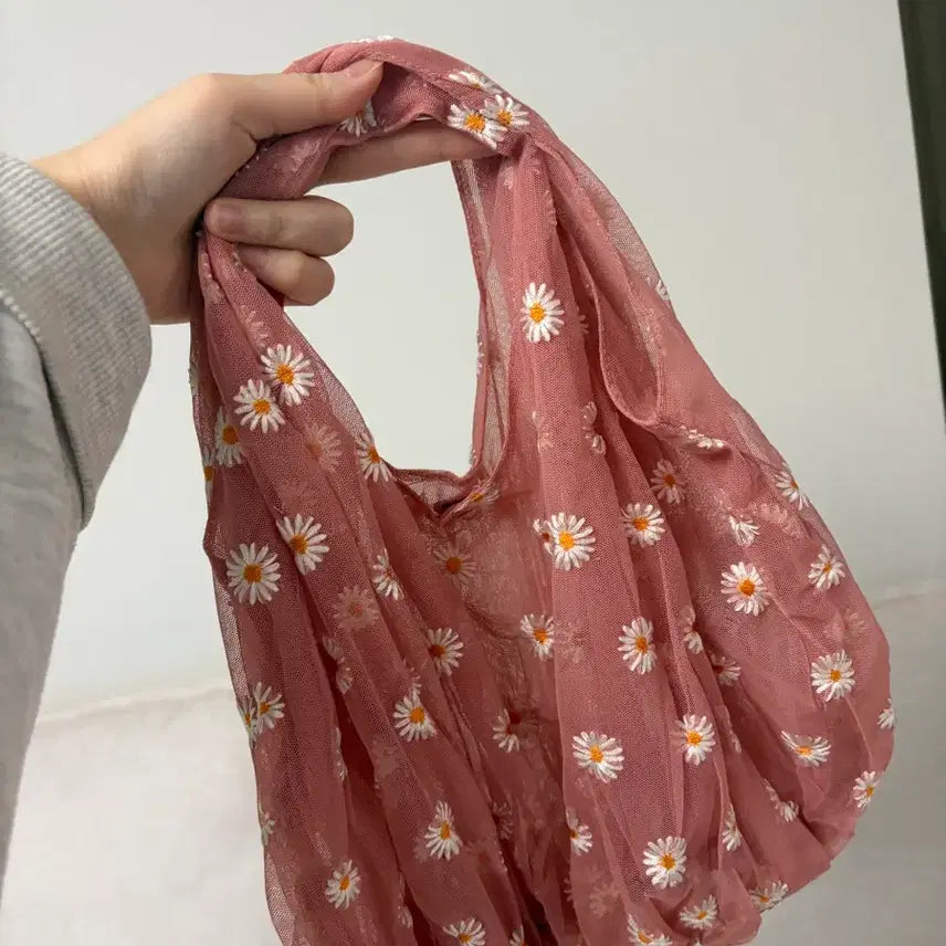 [BUNJANG] ZARA Daisy Chiffon Flower Tote Bag / 자라 데이지 쉬폰 플라워 꽃가방(미사용)