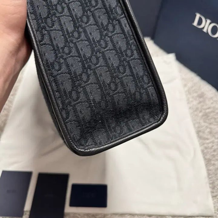 [BUNJANG] Dior Oblique Jacquard Safari Tote Bag Black / [ OS ] 디올 오블리크 자카드 사파리 토트백 블랙