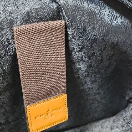 [SOLD OUT] 빈폴 네이비 백팩