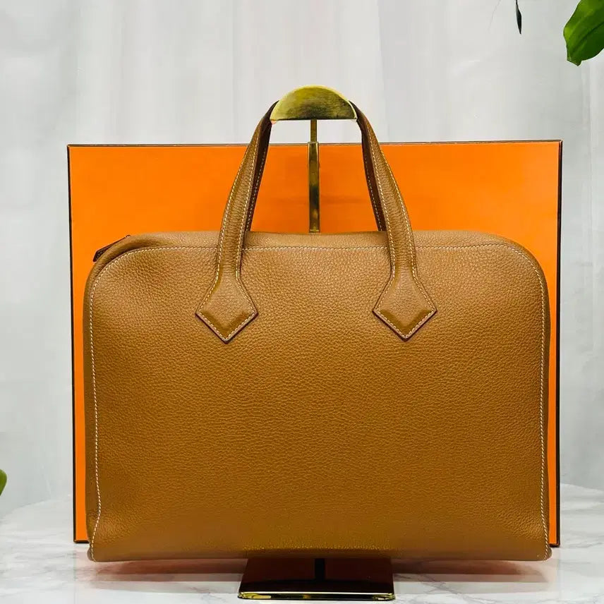 [BUNJANG] Hermes Victoria Light Camel Gold Handbag / [22년도,박스 구성] 에르메스 빅토리아 라이트 카멜골드