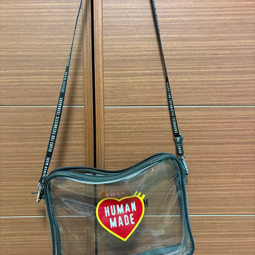 [BUNJANG] Human Made PVC Pouch Large Clear / 휴먼 메이드 PVC 파우치 라지 클리어