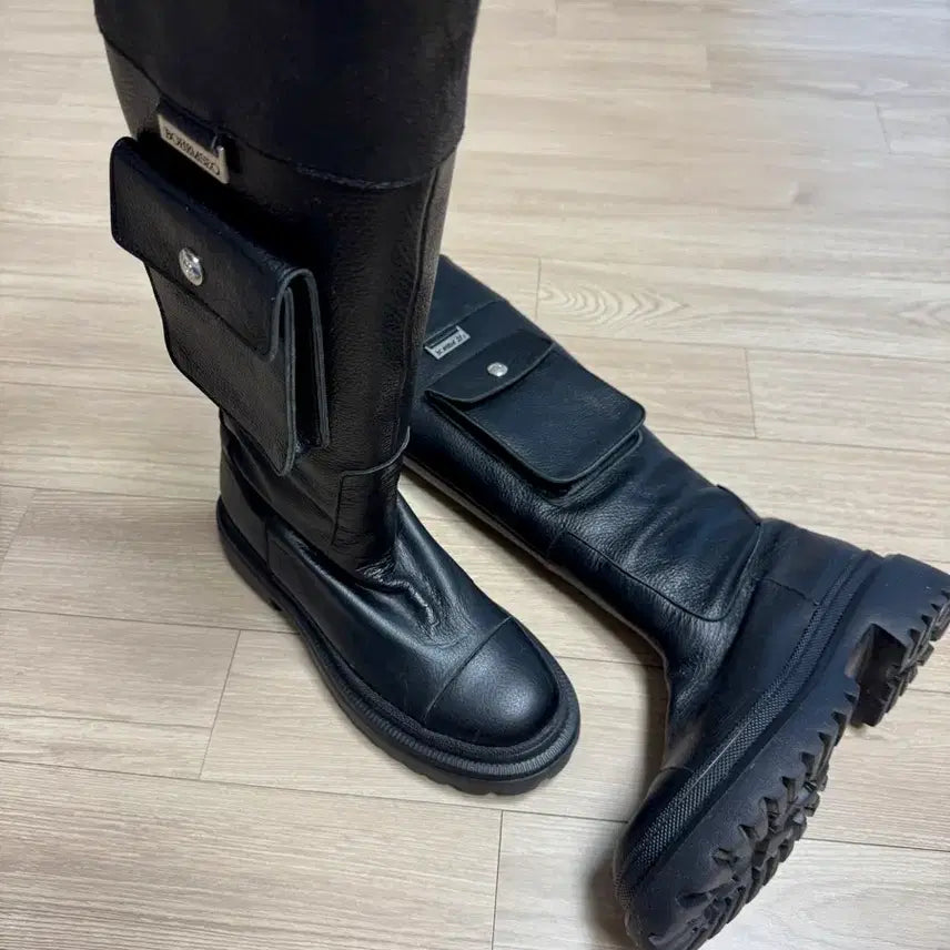 [BUNJANG] Bohemian Seoul Cargo Pocket Long Boots Black / 보헤미안서울) 카고 포켓 롱 부츠 블랙