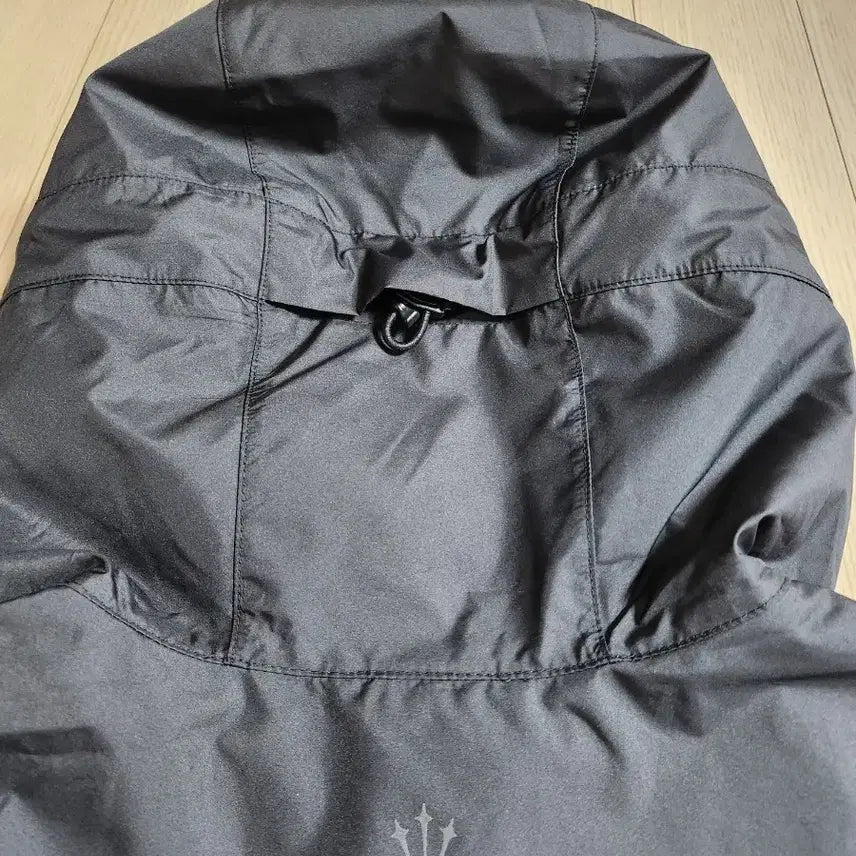 [BUNJANG] Nike x Drake NOCTA NRG Running Jacket - Black Baroque Brown / 나이키 x 드레이크 녹타 NRG 러닝 자켓 블랙 바로크 브라운 (FJ30