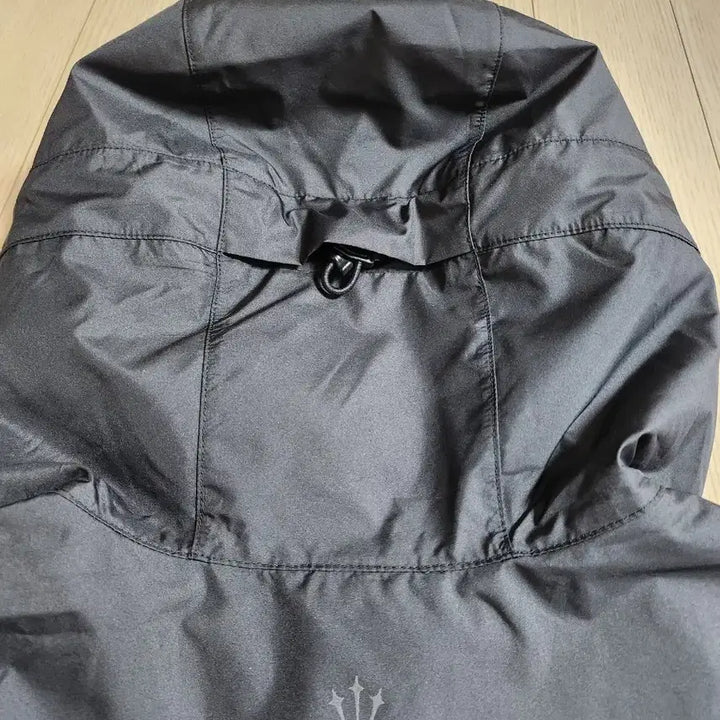 [BUNJANG] Nike x Drake NOCTA NRG Running Jacket - Black Baroque Brown / 나이키 x 드레이크 녹타 NRG 러닝 자켓 블랙 바로크 브라운 (FJ30