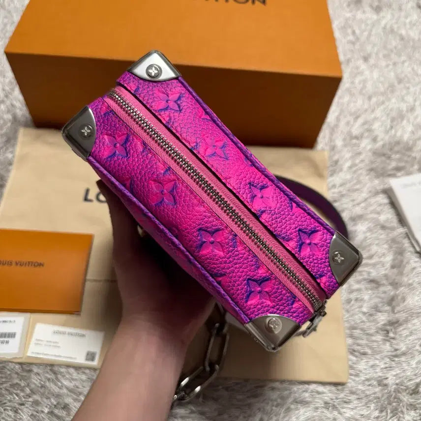 [BUNJANG] Louis Vuitton Eclipse Taurillon Soft Trunk Crossbody Bag / [ 새상품 / OS ] 루이비통 이클립스 토뤼옹 소프트 트렁크 크로스백