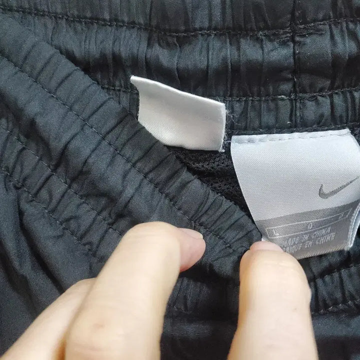 [BUNJANG] Nike Black Windbreaker Training Set (L) / 나이키 블랙 바람막이 트레이닝복 세트 L