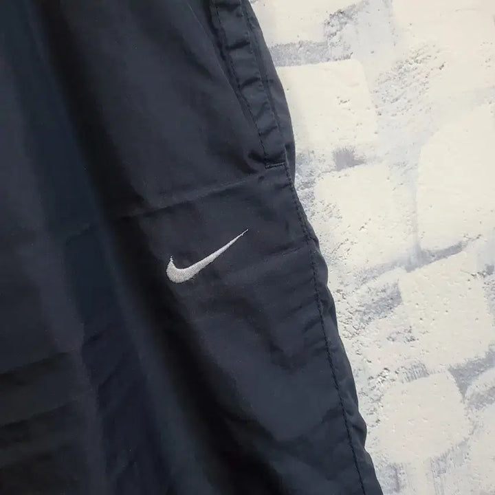 [BUNJANG] Nike Black Windbreaker Training Set (L) / 나이키 블랙 바람막이 트레이닝복 세트 L