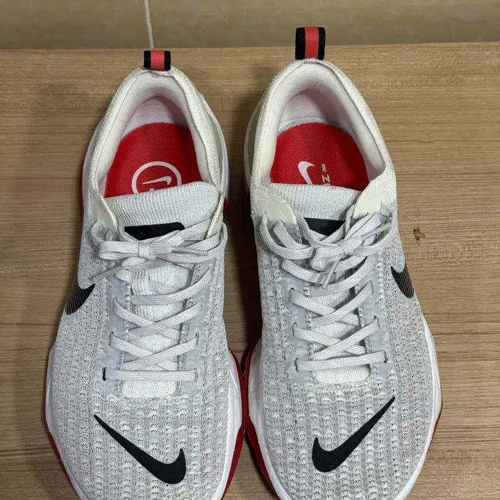 [BUNJANG] Nike Invincible Run 3 Sneakers 270 / 나이키 인빈서블 런 3 운동화 270
