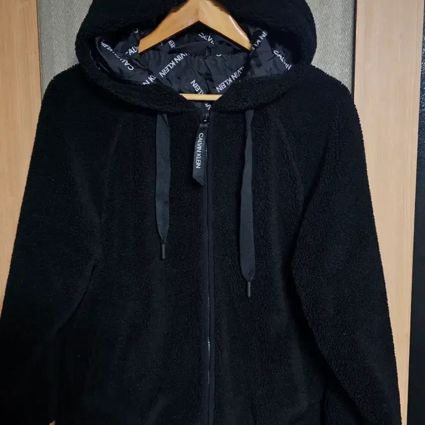 [BUNJANG] Calvin Klein Sherpa Hooded Zip-Up Black S / 캘빈클라인 뽀글이 후드집업 블랙 90 S