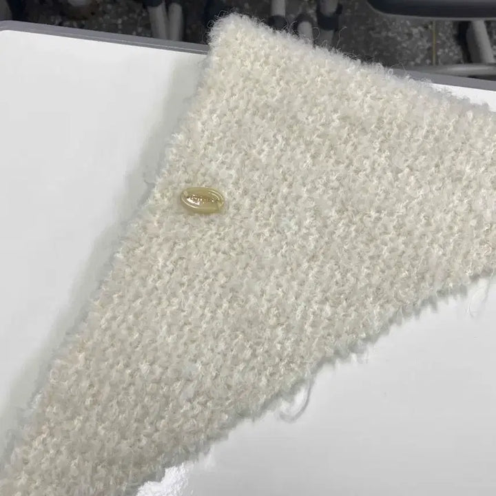 [BUNJANG] Ivory Ear Warmer Headband / 아이보리 귀도리 두건