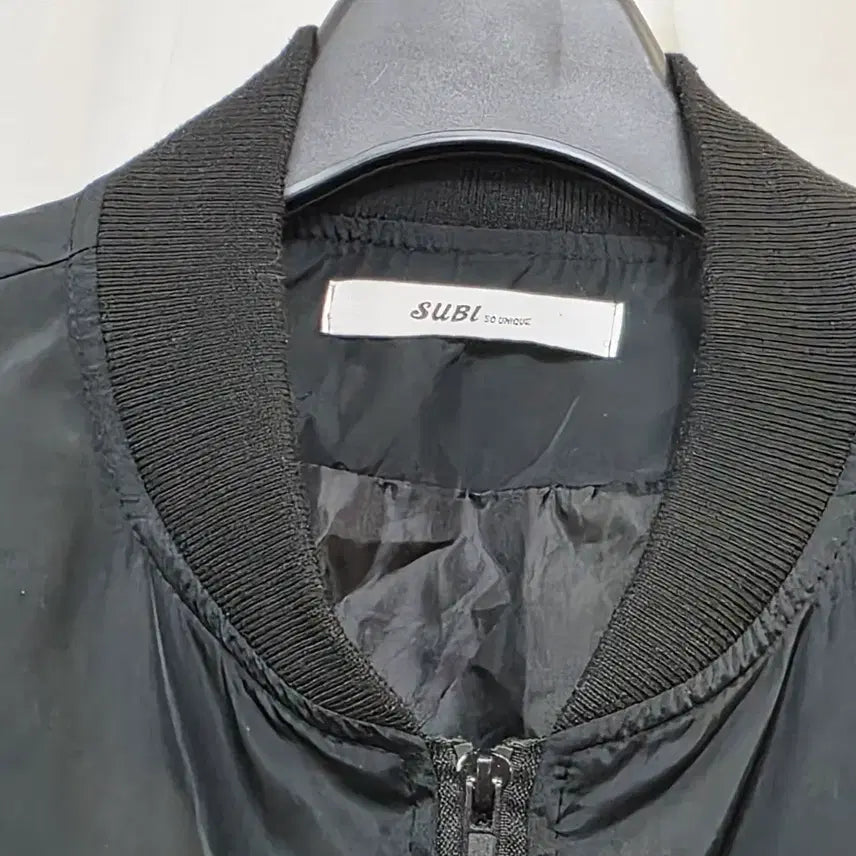 [SOLD OUT] 검정색 남녀간절기봄가을자수 항공점퍼F