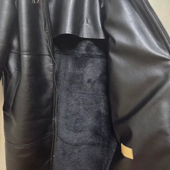 [BUNJANG] Black Faux Shearling Coat / 무스탕