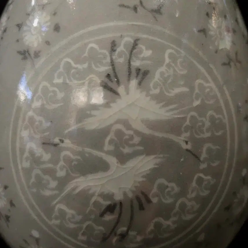 [BUNJANG] Celadon Inlaid Cloud Crane Vase / 청자 상감 운학문 병