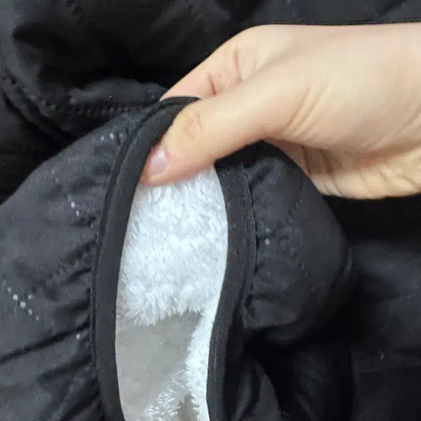 [BUNJANG] Black Quilted Jacket with Fur Lining / 털 안감 누빔 검정 자켓 점퍼