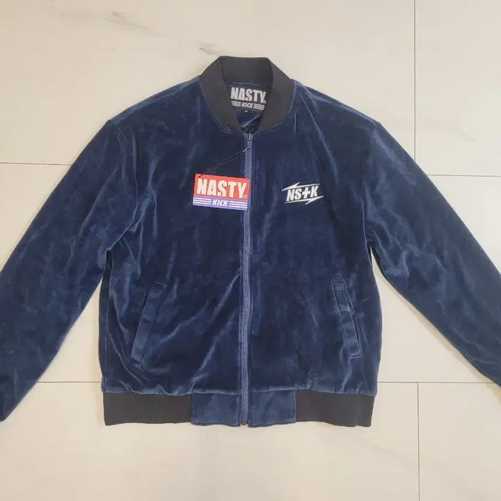 [BUNJANG] Nasty Kick Velvet Jacket M (New) / 네스티킥 벨벳 자켓 M(새상품)