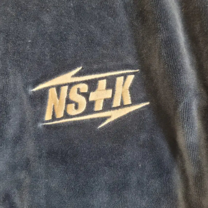 [BUNJANG] Nasty Kick Velvet Jacket M (New) / 네스티킥 벨벳 자켓 M(새상품)