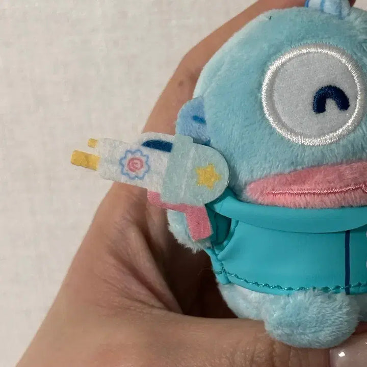 [BUNJANG] Hankyo-dong Water Gun Plush Doll / 물총 한교동 인형