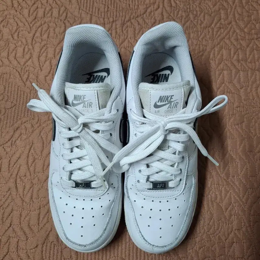 [BUNJANG] Nike Air Force 1 Essential White Metallic Silver Women&