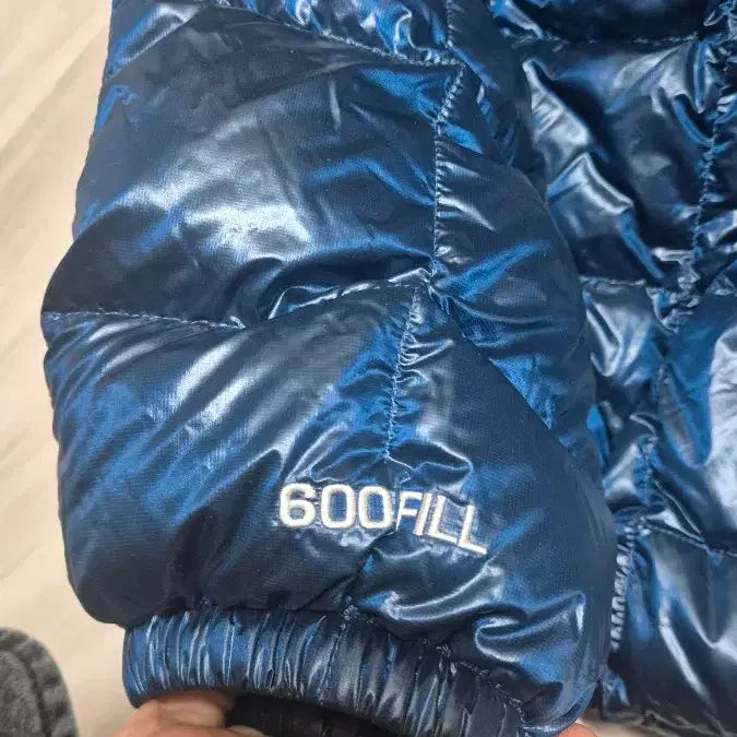 [BUNJANG] Stussy Midweight Hooded Puffer Jacket Royal L / 스투시 미드웨이트 후드 패딩 퍼퍼 로얄 L