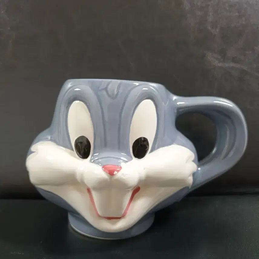 [BUNJANG] Vintage Disney Looney Tunes Bugs Bunny Mug Porcelain / 빈티지 디즈니 루니툰 벅스버니 머그컵 도자기잔 소품 희귀템