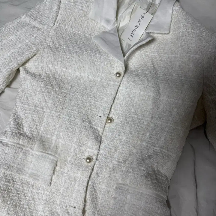 [BUNJANG] Blackhole Jay Tweed Dress Ivory / 블랙홀제이 트위드 원피스 아이보리 데이트룩 연말룩