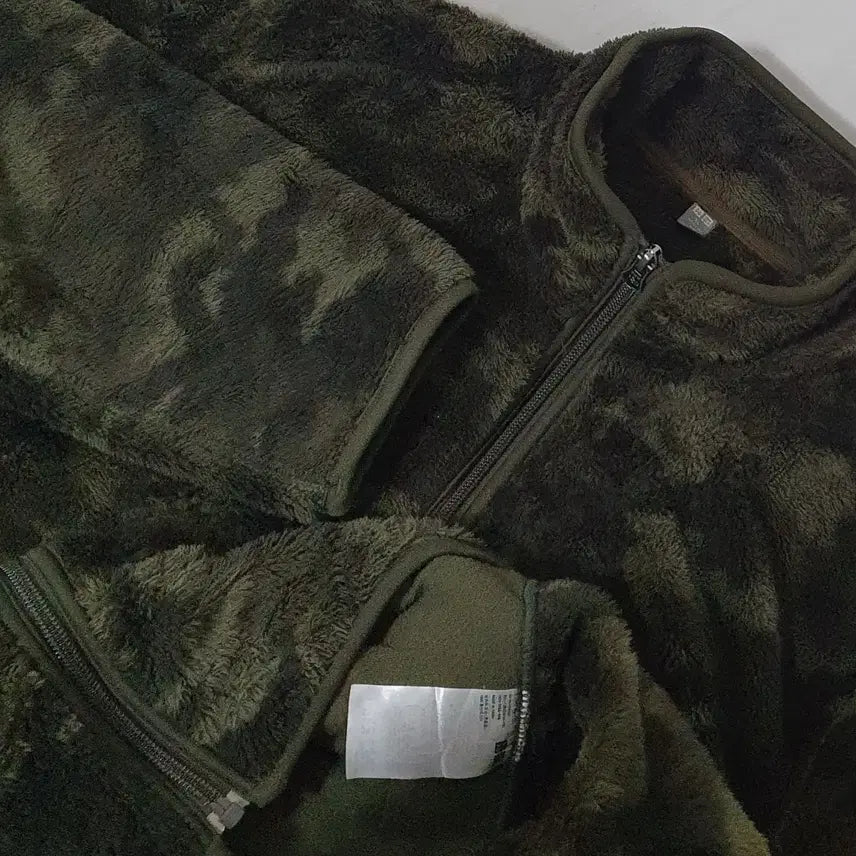[BUNJANG] Uniqlo Camo Fleece Jacket / 세일)No.26020503 유니클로 카모 플리스 자켓 유니클로후리스