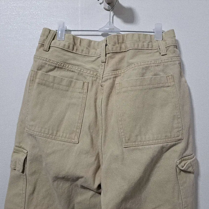 [BUNJANG] Unbranded Beige Wide Cargo Pants / 여성 베이지 와이드 카고팬츠 면바지 L (c자27)