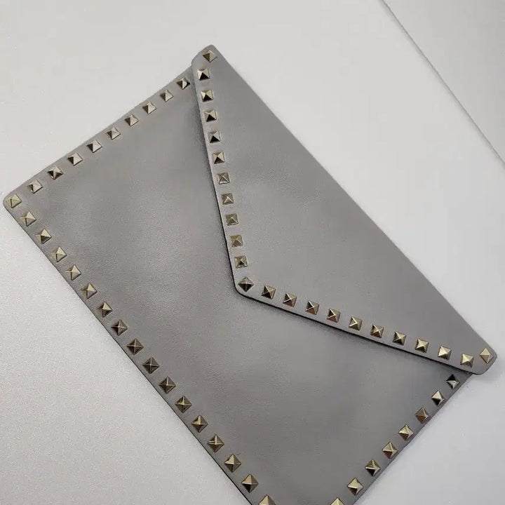 [BUNJANG] Valentino Rockstud Gray Clutch Bag / 발렌티노 락스터드  그레이 클러치 백