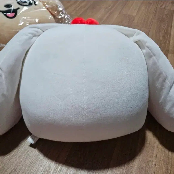 [BUNJANG] IVE Wonyoung Cherry Face Cushion / 아이브 미니브 체리 페이스 쿠션 (새상품)