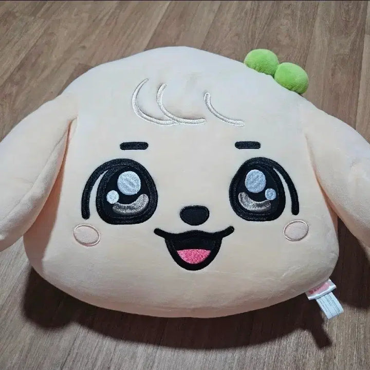 [BUNJANG] IVE An Yujin Face Cushion / 아이브 강안지 안유진 쿠션 (새상품)