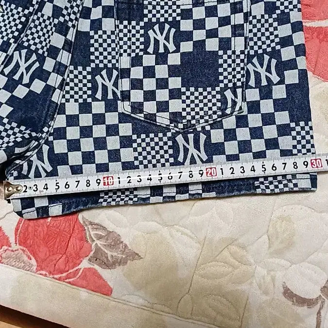 [BUNJANG] MLB Denim Shorts 28-inch Length: 34 / MLB 데님숏팬츠 실측28인치 기장34