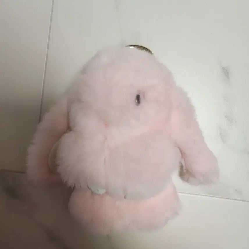 [BUNJANG] Greenday's Fluffy Rabbit Fur Keychain / 그린데이즈 Greenday's 솜털토끼 퍼 토끼인형 키링 착한친구