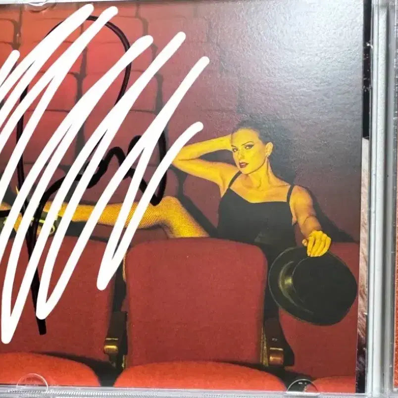 [SOLD OUT] 테일러 스위프트 TLOAS 싸인 CD 4번