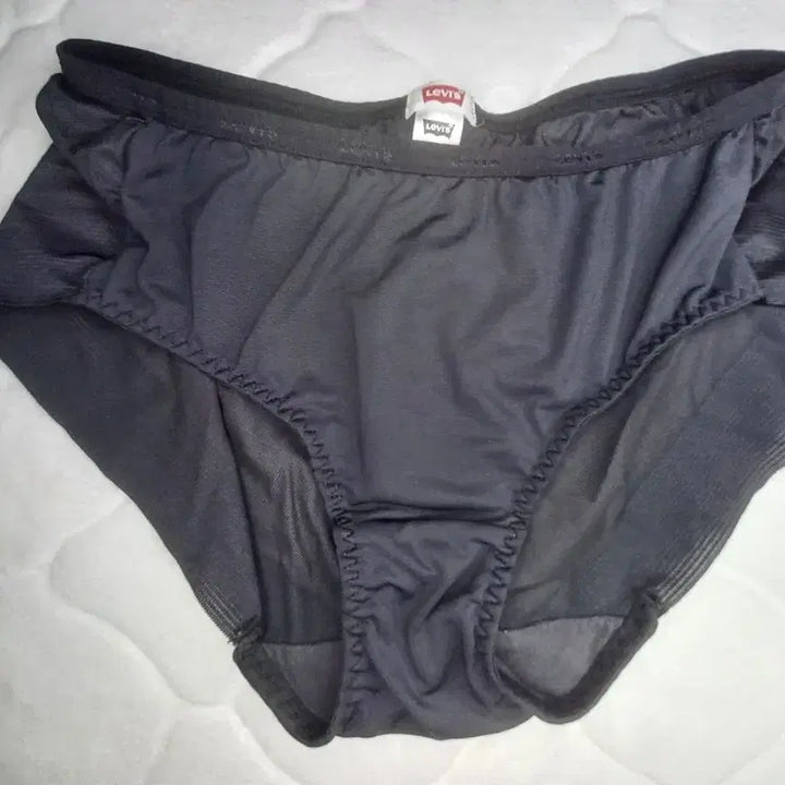 [BUNJANG] Levi's Women's Black Panties / 리바이스 여성 블랙 팬티 여자 중고 팬티