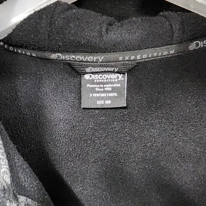 [BUNJANG] Discovery Tech Fleece Jacket (Size 100) / 디스커버리 정품 남성 테크플리스 점퍼/100size/상태우수