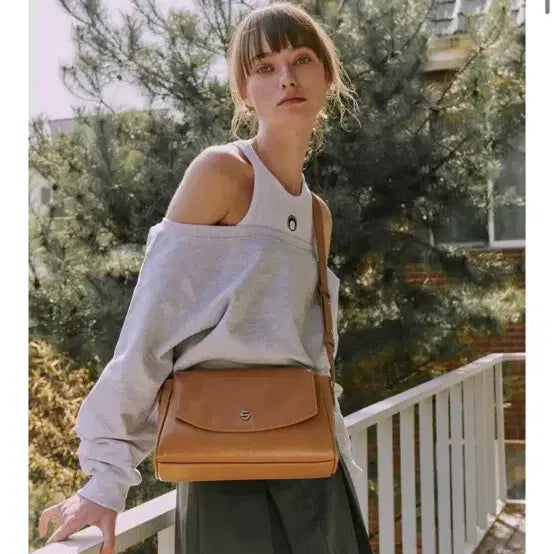 [BUNJANG] Semi-code Capture Bag Mini Crinkle Crossbody Bag / 새것/ 세미코드 캡쳐백 미니 크링클 다크 베이지 크로스백 숄더백