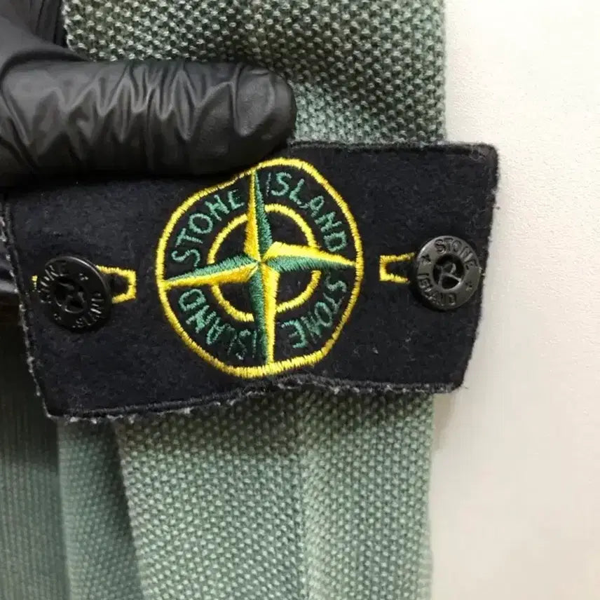 [BUNJANG] Stone Island Emerald Knit Sweater / 스톤아일랜드 정품 에메랄드 니트 90