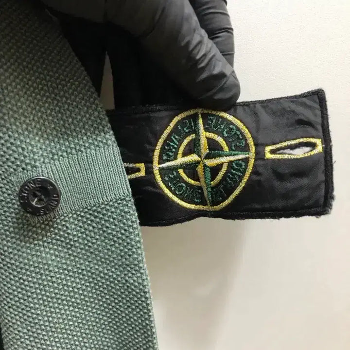 [BUNJANG] Stone Island Emerald Knit Sweater / 스톤아일랜드 정품 에메랄드 니트 90