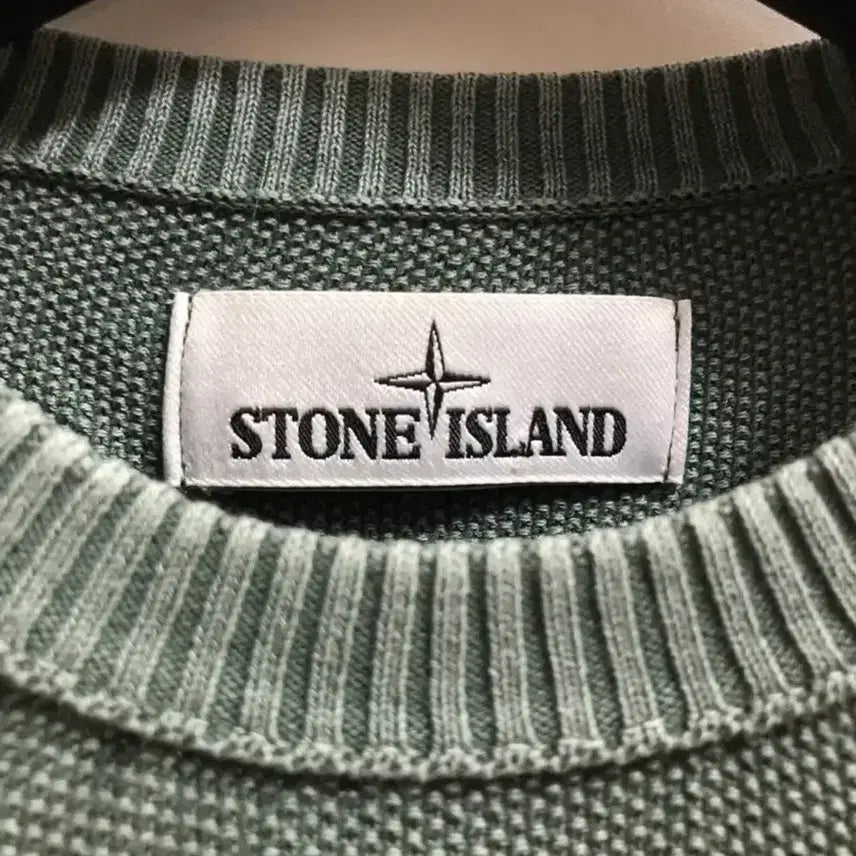 [BUNJANG] Stone Island Emerald Knit Sweater / 스톤아일랜드 정품 에메랄드 니트 90