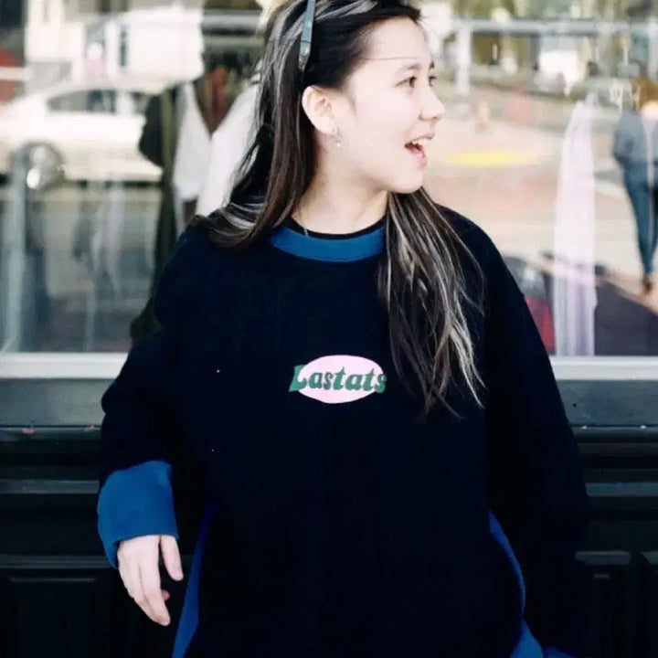 [BUNJANG] LASSTATS Sweatshirt Size 2 / 라스탯츠 스웻셔츠 2사이즈