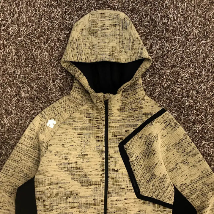 [BUNJANG] Descente Texture Hooded Zip-up Jacket / 95 데상트 텍스쳐 후드집업 자켓