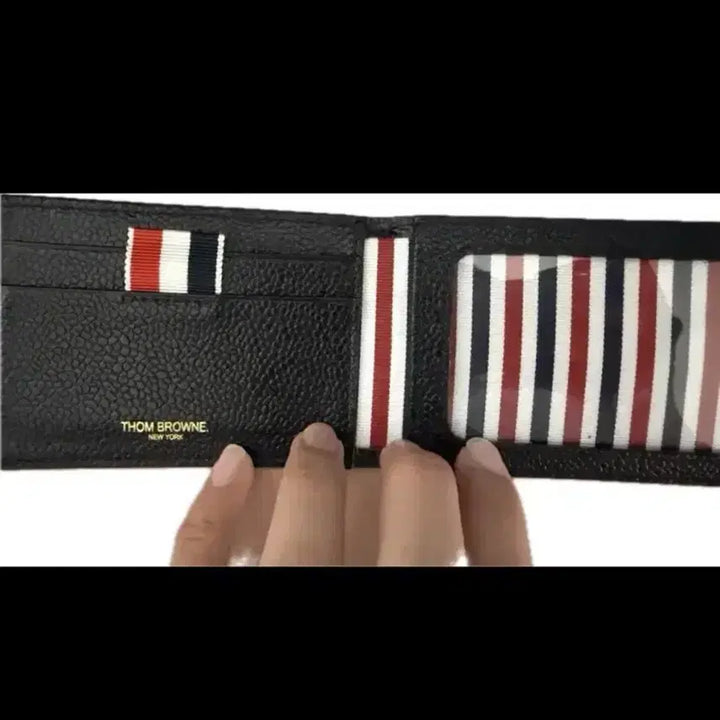 [BUNJANG] Thom Browne Pebble Grain Leather Wallet / 톰브라운 페블 그레인 레더 반지갑