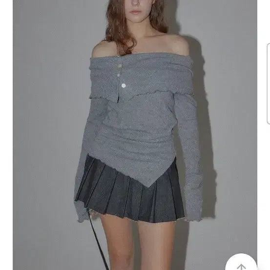 [BUNJANG] DearStalker Off-Shoulder Knit / 디어스토커 오프숄더 니트