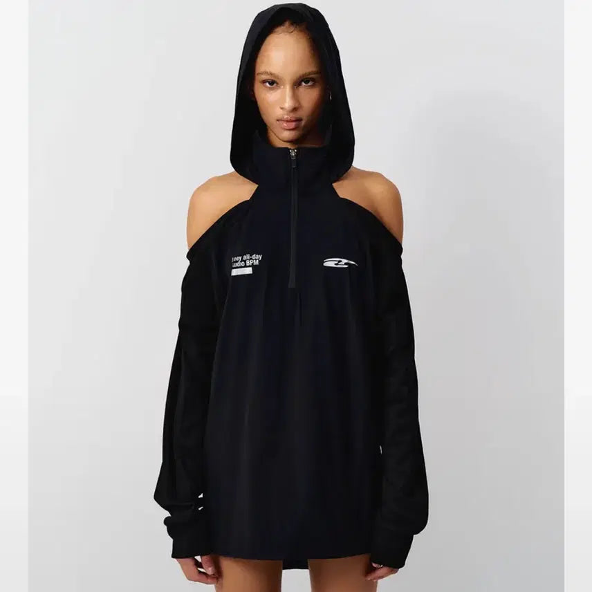 [BUNJANG] Lee Know Stoti Open Shoulder Hoodie Black / leey 스토티 오픈 숄더 후드 블랙
