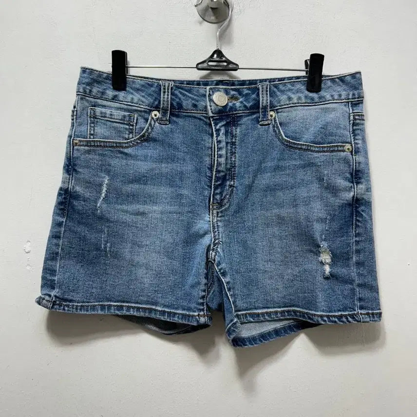 [BUNJANG] Guess Denim Shorts 26 / 게스 반바지 청반바지 핫팬츠 26사이즈