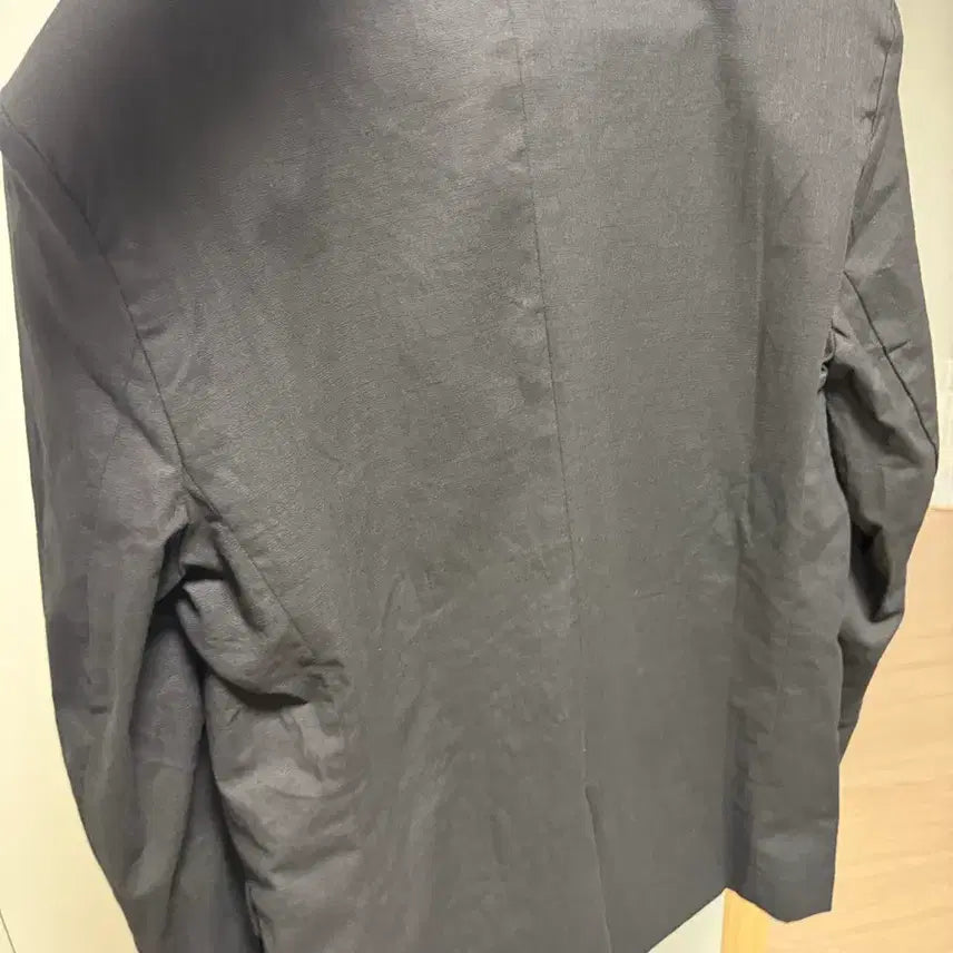 [SOLD OUT] 새상품(택) 블랙 남성정장 자켓 (95-100 정도)